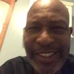 Meet your Posher, Carl